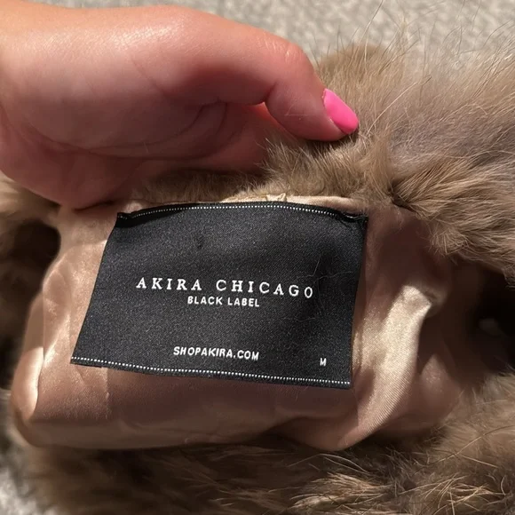 Akira genuine rabbit hair vest - Picture 9 of 9